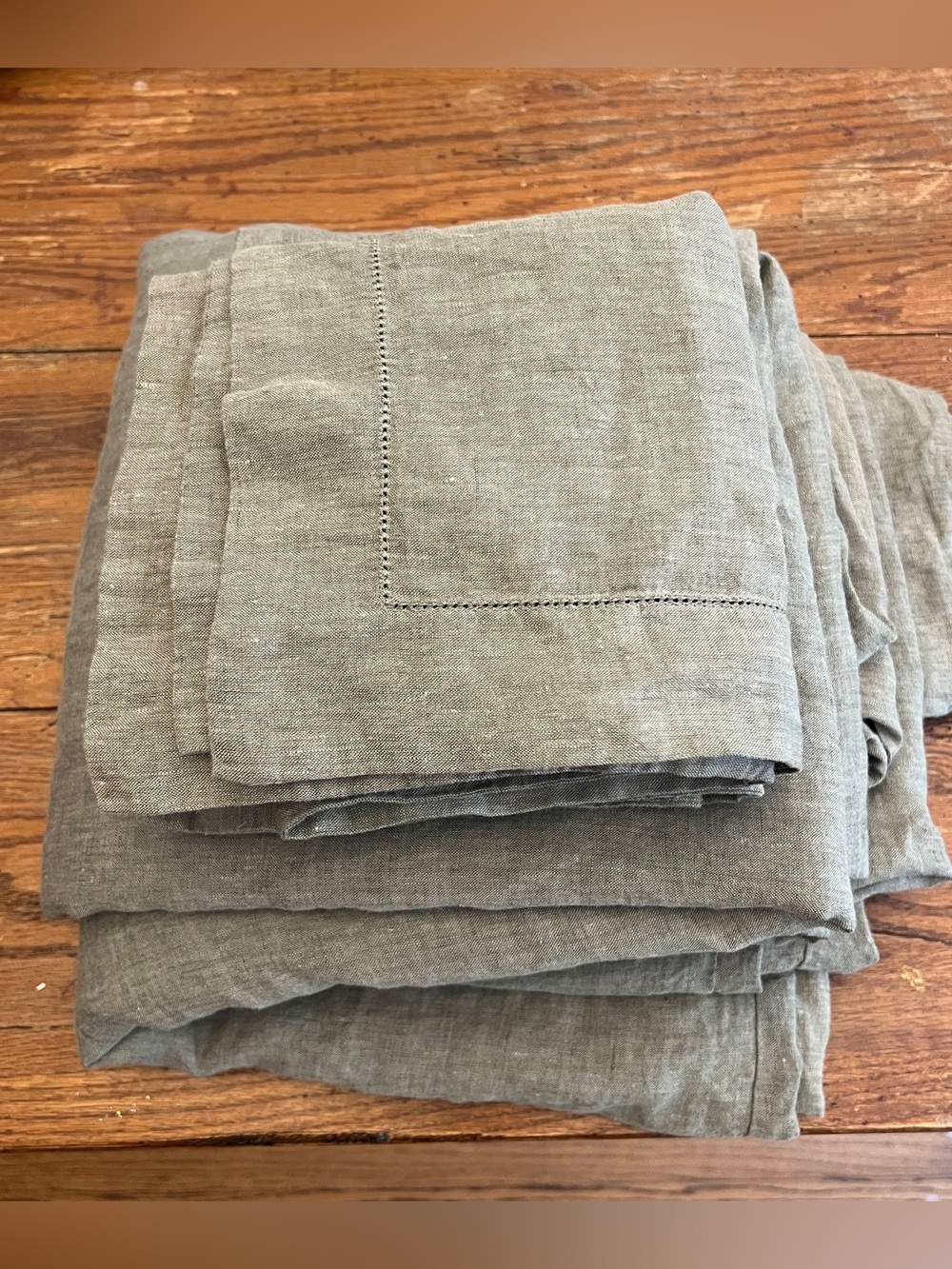 Pottery Barn Eucalyptus Sage Green Linen Duvet Cover Full/Queen w/ 2 Euro Shams
